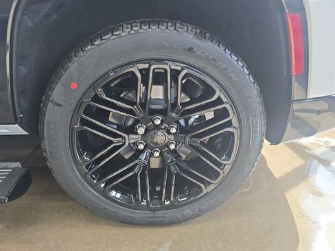 New 2026 Jeep Grand Wagoneer Limited image 35