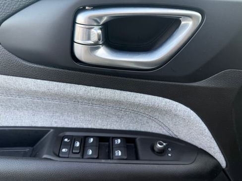 Used 2022 Jeep Compass Latitude w/ Convenience Group image 30