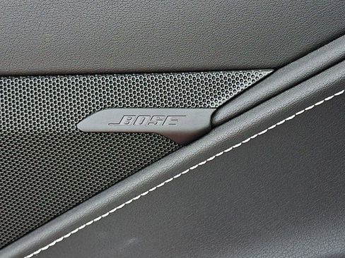 Used 2023 Chevrolet Corvette Stingray Coupe w/ Z51 Performance Package image 23