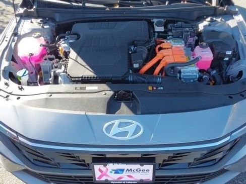 New 2025 Hyundai Elantra SEL w/ Cargo Package image 19