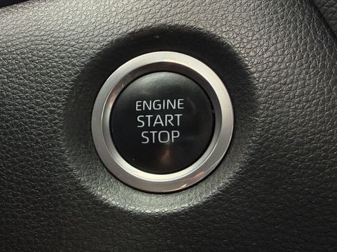Used 2023 Toyota Corolla SE FWD image 21
