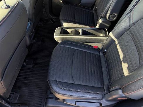 Certified 2025 Nissan Pathfinder Rock Creek AWD/4WD image 12