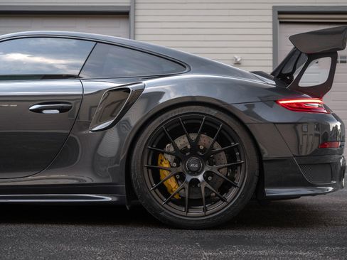 Used 2018 Porsche 911 GT2 RS RWD image 71