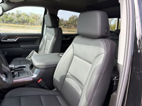 New 2026 Chevrolet Silverado 1500 RST w/ Redline Edition image 25