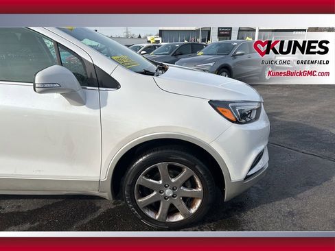 Used 2019 Buick Encore Essence w/ Experience Buick Package image 14