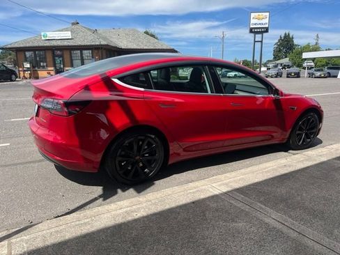 Used 2020 Tesla Model 3 Long Range AWD/4WD image 5