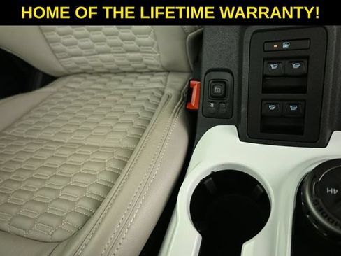 Used 2023 Ford Bronco Outer Banks AWD/4WD image 31