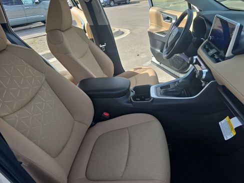 New 2025 Toyota RAV4 XLE image 10
