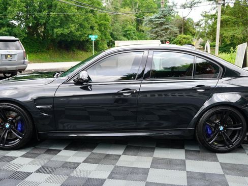 Used 2017 BMW M3 w/ Executive Package RWD image 18
