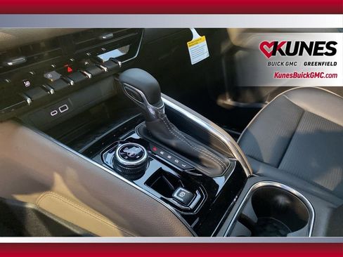 New 2026 GMC Canyon Denali image 25