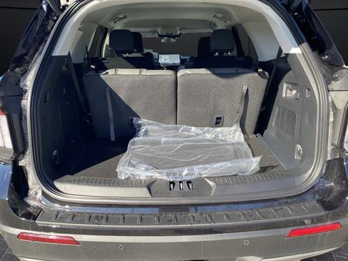 New 2026 Ford Explorer Active w/ Active Comfort Package image 14