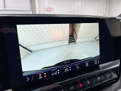 New 2026 Chevrolet Silverado 1500 High Country w/ Technology Package AWD/4WD image 16