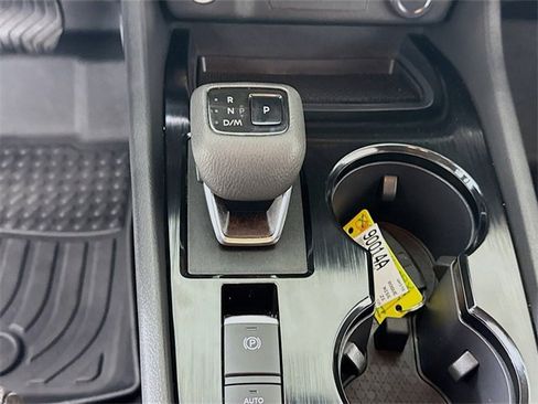 Certified 2021 Nissan Rogue S image 19