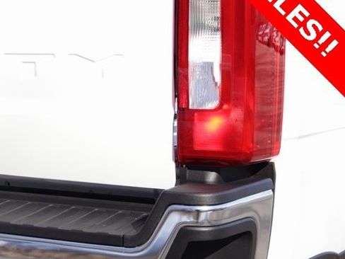 Used 2023 Ford F250 XL w/ XL Chrome Package image 70