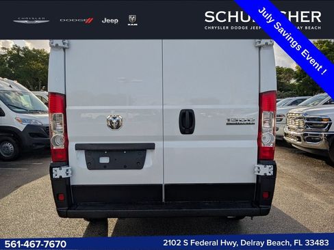 New 2025 RAM ProMaster 1500 w/ Safety Group FWD image 8