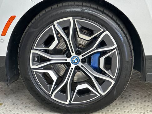 Certified 2022 BMW iX xDrive50 w/ Premium Package image 12