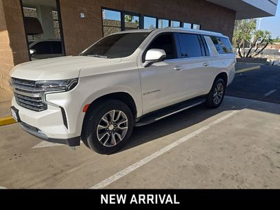Used 2022 Chevrolet Suburban LT w/ Luxury Package