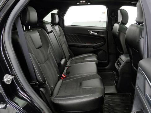 Used 2019 Ford Edge ST w/ Equipment Group 401A AWD/4WD image 19
