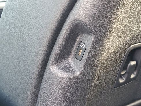 New 2026 Kia Sportage SX image 13