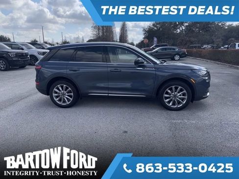 Used 2022 Lincoln Corsair Standard w/ Premium Package image 4