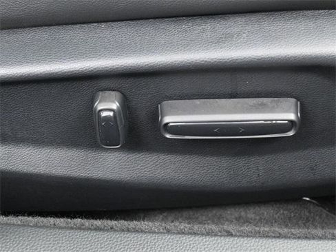 Used 2022 Honda Accord EX-L image 37
