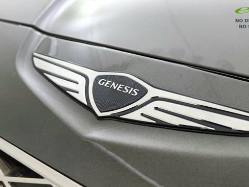 Used 2025 Genesis GV80 2.5T Advanced AWD/4WD image 16