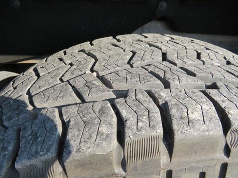 Used 2023 GMC Sierra 1500 AT4 w/ AT4 Premium Package image 34