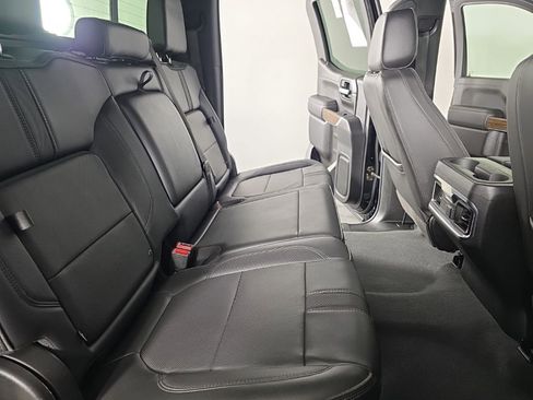 Used 2022 Chevrolet Silverado 1500 High Country AWD/4WD image 41