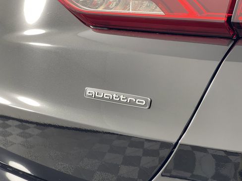 New 2025 Audi Q3 2.0T Premium Plus image 16