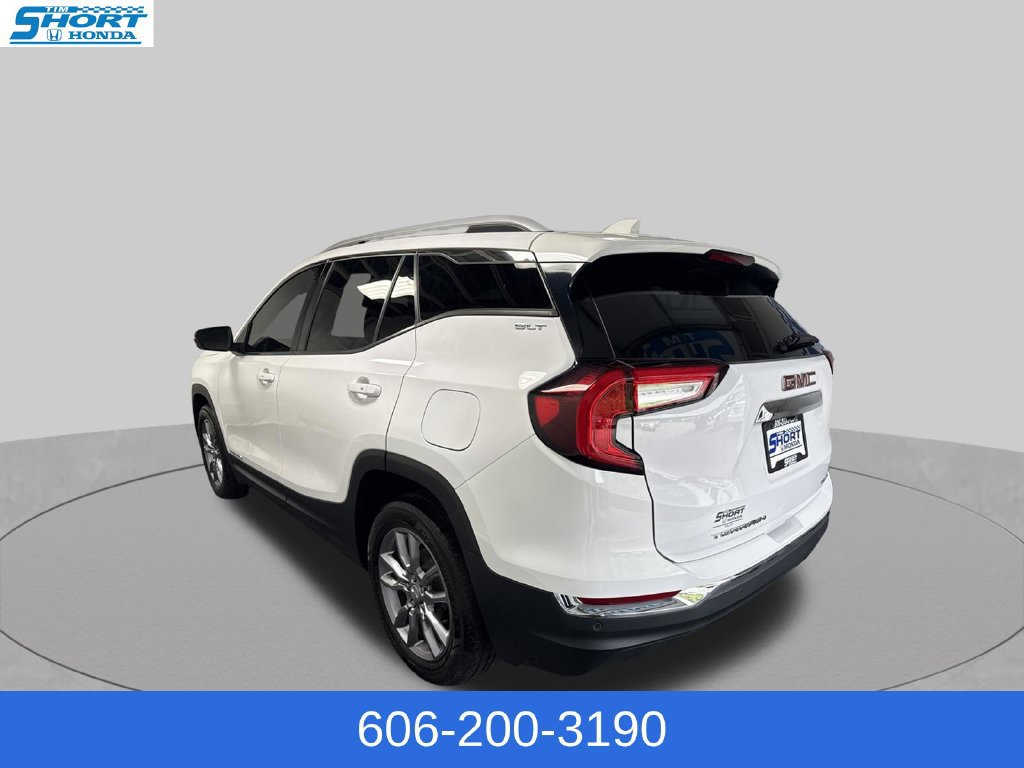 Used 2022 GMC Terrain SLT AWD/4WD image 8