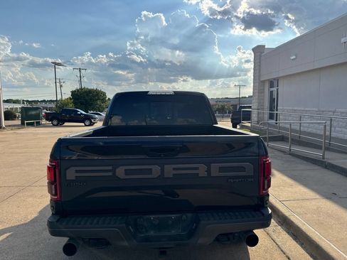 Used 2019 Ford F150 Raptor w/ Equipment Group 802A Luxury AWD/4WD image 5