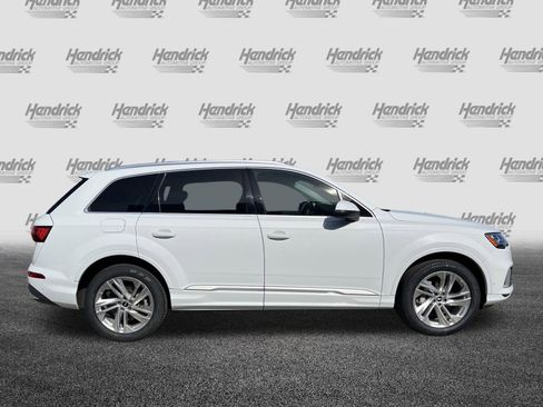 Used 2023 Audi Q7 2.0T Premium w/ Convenience Package image 10