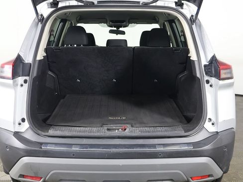 Used 2023 Nissan Rogue SV AWD/4WD image 16