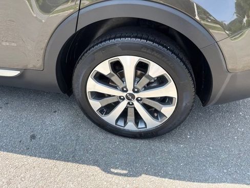 Used 2022 Kia Telluride S AWD/4WD image 10