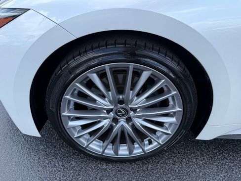Used 2025 Lexus IS 300 w/ Premium Package RWD image 39