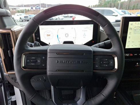 New 2025 GMC Hummer EV 2X image 9