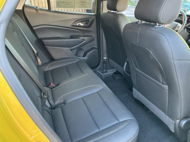 Used 2024 Chevrolet Trax ACTIV w/ Sunroof Package FWD image 19