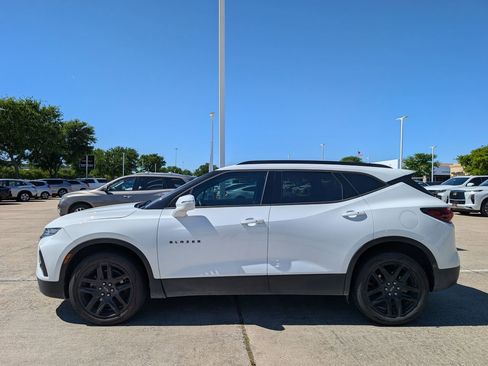 Used 2019 Chevrolet Blazer LT image 3