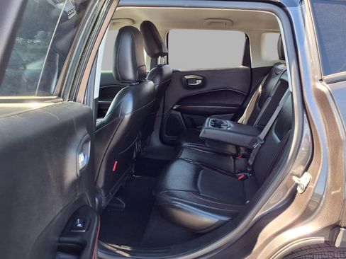 Used 2018 Jeep Compass Trailhawk w/ Leather Interior Group image 26