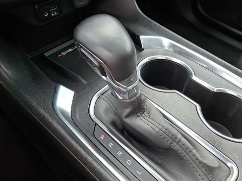 Used 2023 Chevrolet Traverse LT w/ LT Premium Package image 14