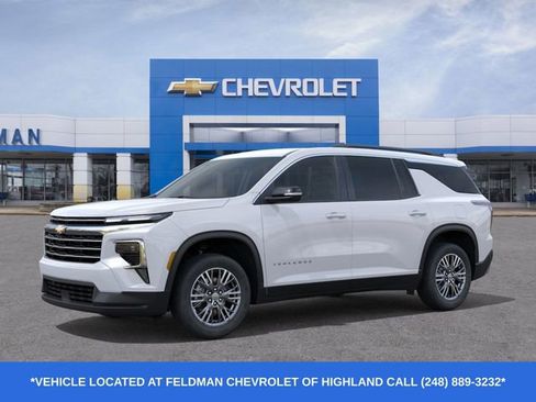 New 2026 Chevrolet Traverse LT w/ Driver Confidence Package image 2