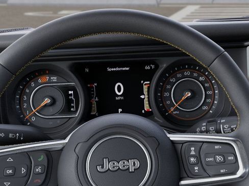 New 2025 Jeep Wrangler Unlimited Sahara AWD/4WD image 17