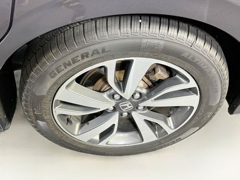 Used 2023 Honda Odyssey Touring image 34