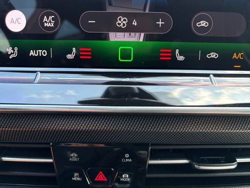 Certified 2025 Volkswagen GTI SE FWD image 21