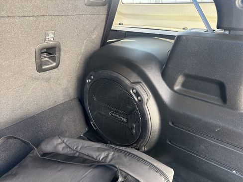 Used 2023 Jeep Wrangler Unlimited Sahara image 8