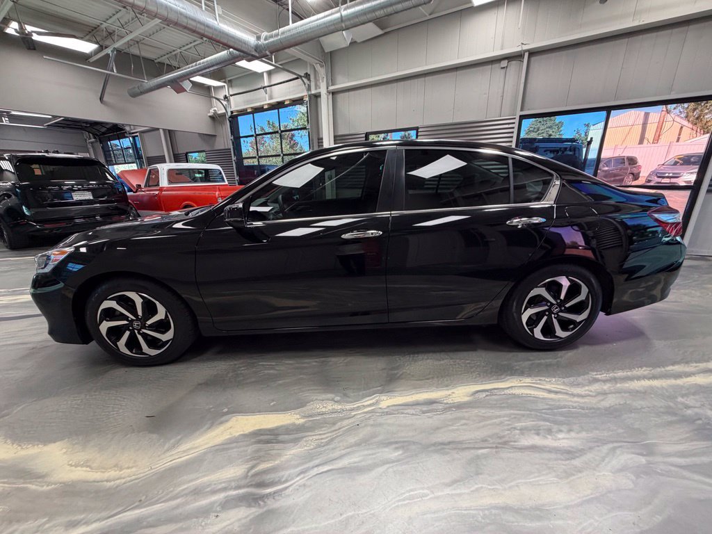 Used 2016 Honda Accord EX-L image 38