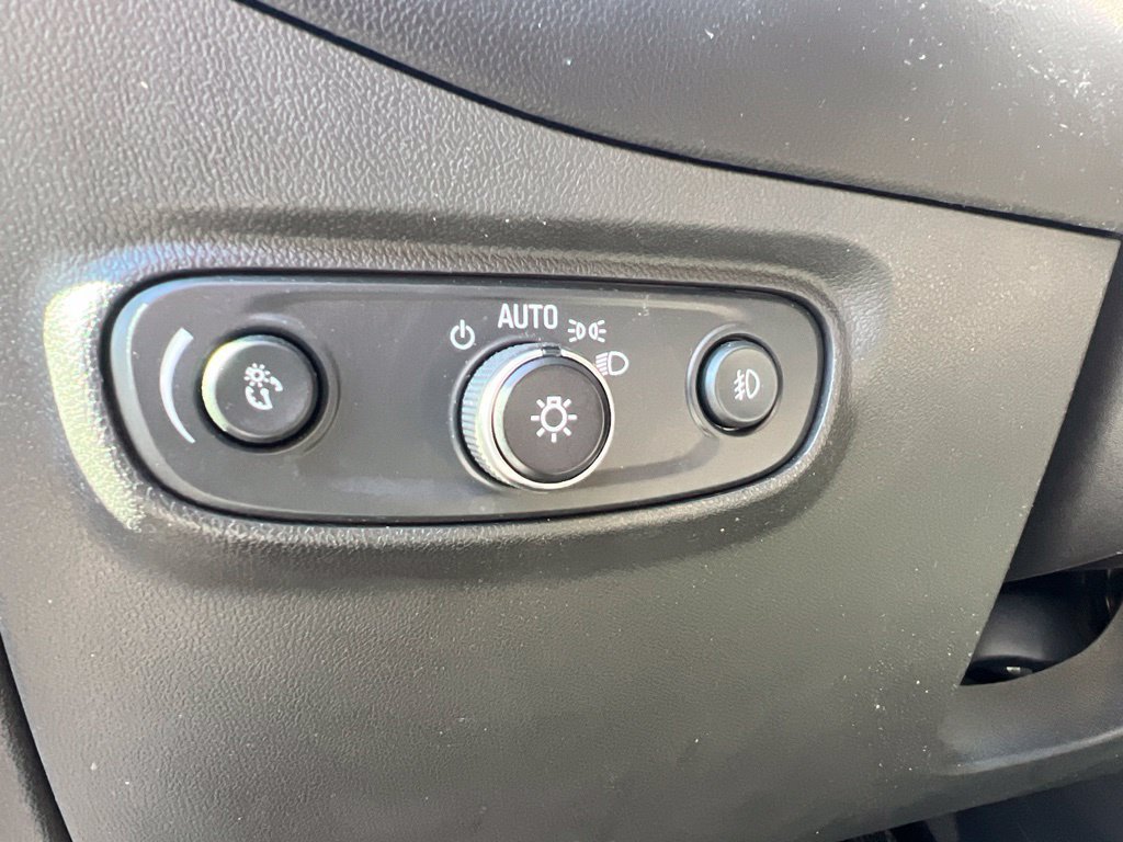 Used 2021 Chevrolet Equinox LT AWD/4WD image 11