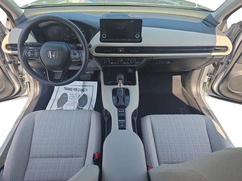 Certified 2025 Honda HR-V LX image 9