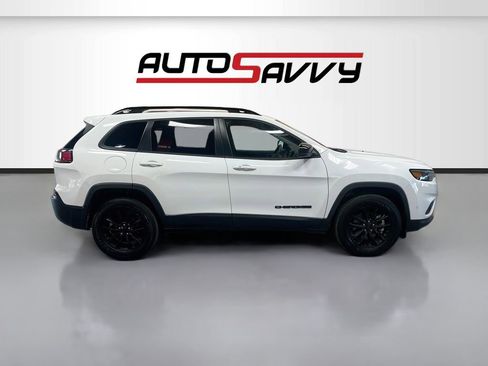 Used 2023 Jeep Cherokee Altitude Lux AWD/4WD image 8