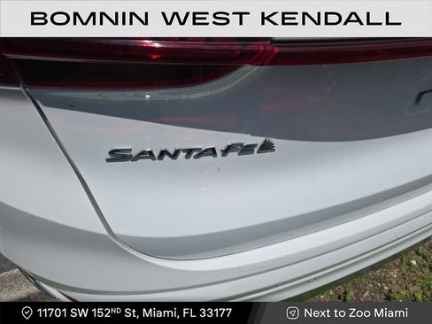 Used 2021 Hyundai Santa Fe Calligraphy image 5